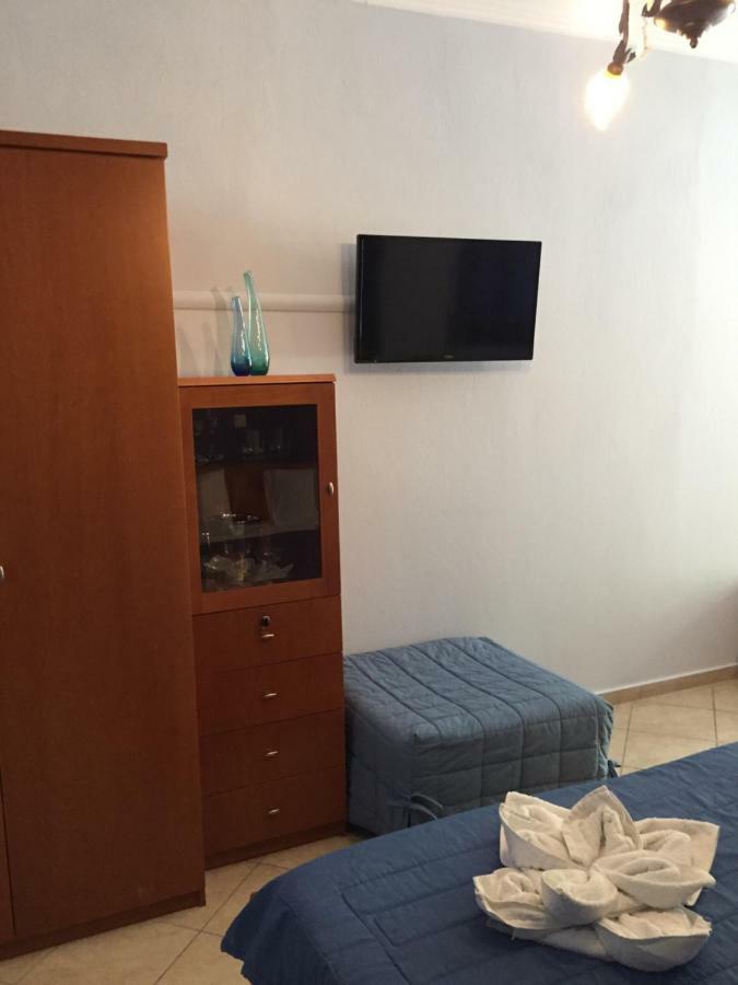 Studio Konstantinos Apartment ปาร์กา ภายนอก รูปภาพ